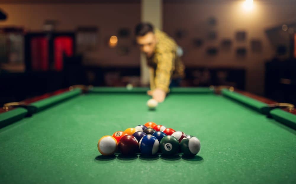 Mẹo Chọn Phụ Kiện Bida Tại Tiệm King Billiard 6 lam the nao de chon co bida phu hop voi trinh do cua minh